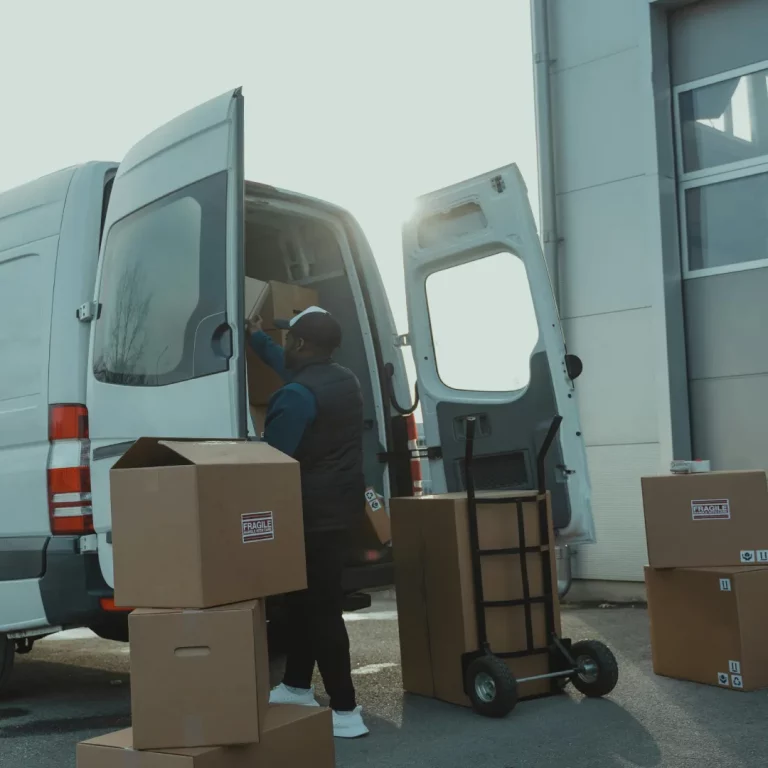 Read more about the article The Ultimate Moving Checklist: How to Prepare for Your Big Move