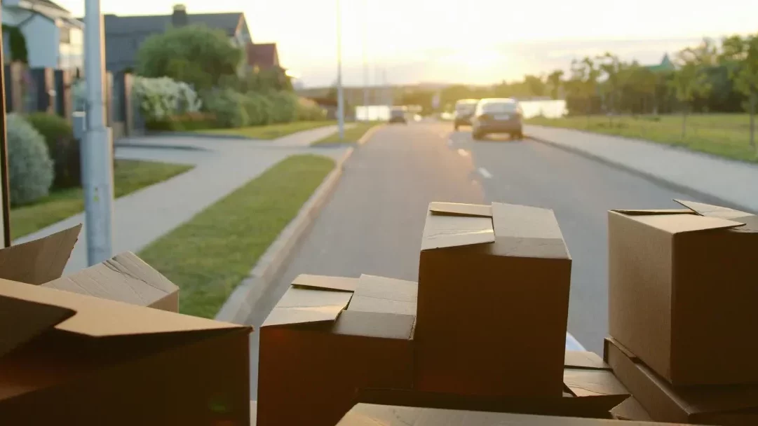 Reliable removal van in Ealing